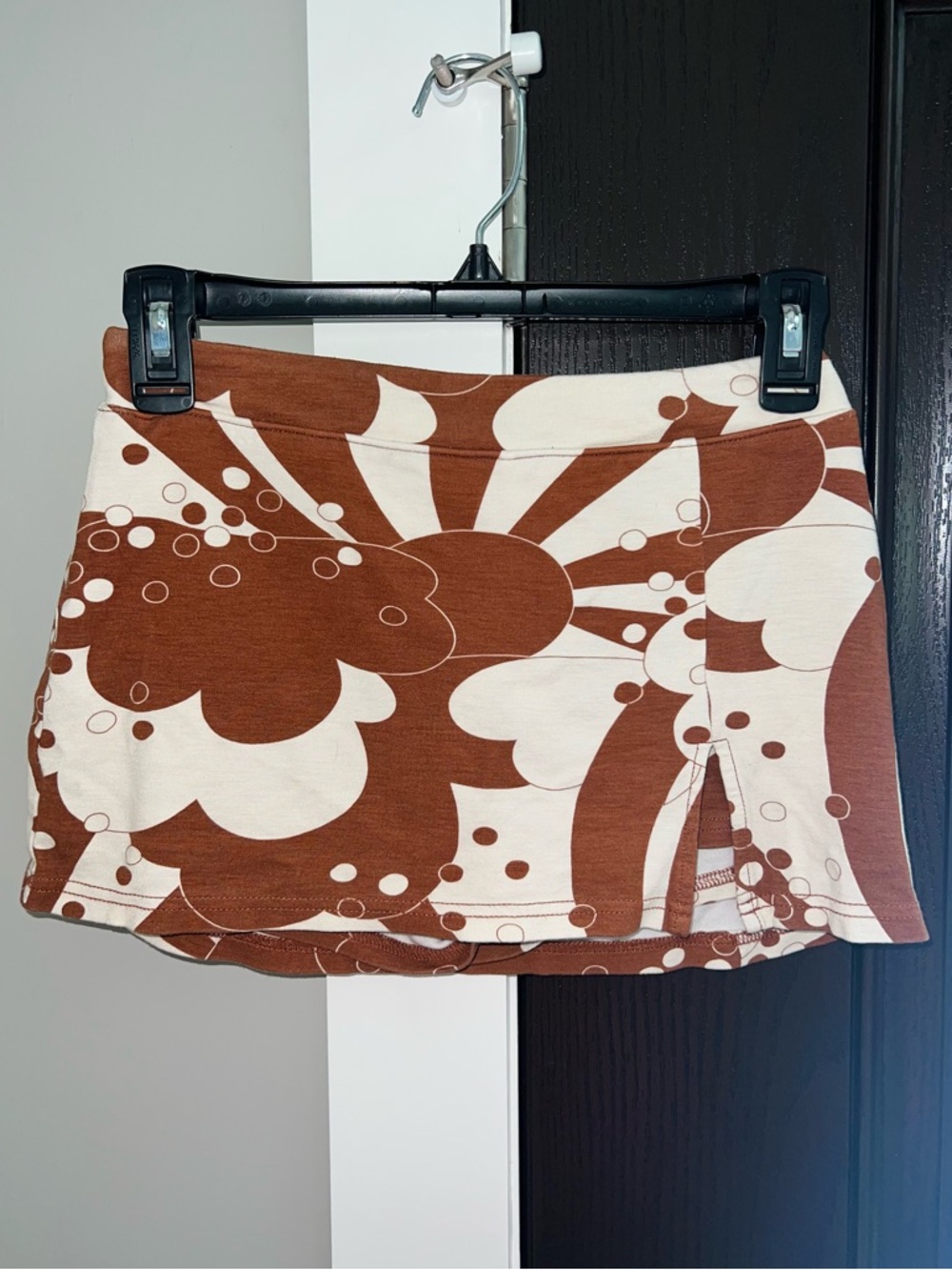 Urban Outfitters Grace Sunshine Retro Print Mini Skort S - Picture 1 of 4